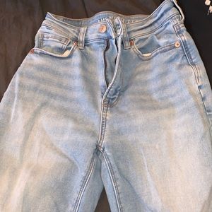 straight leg jeans